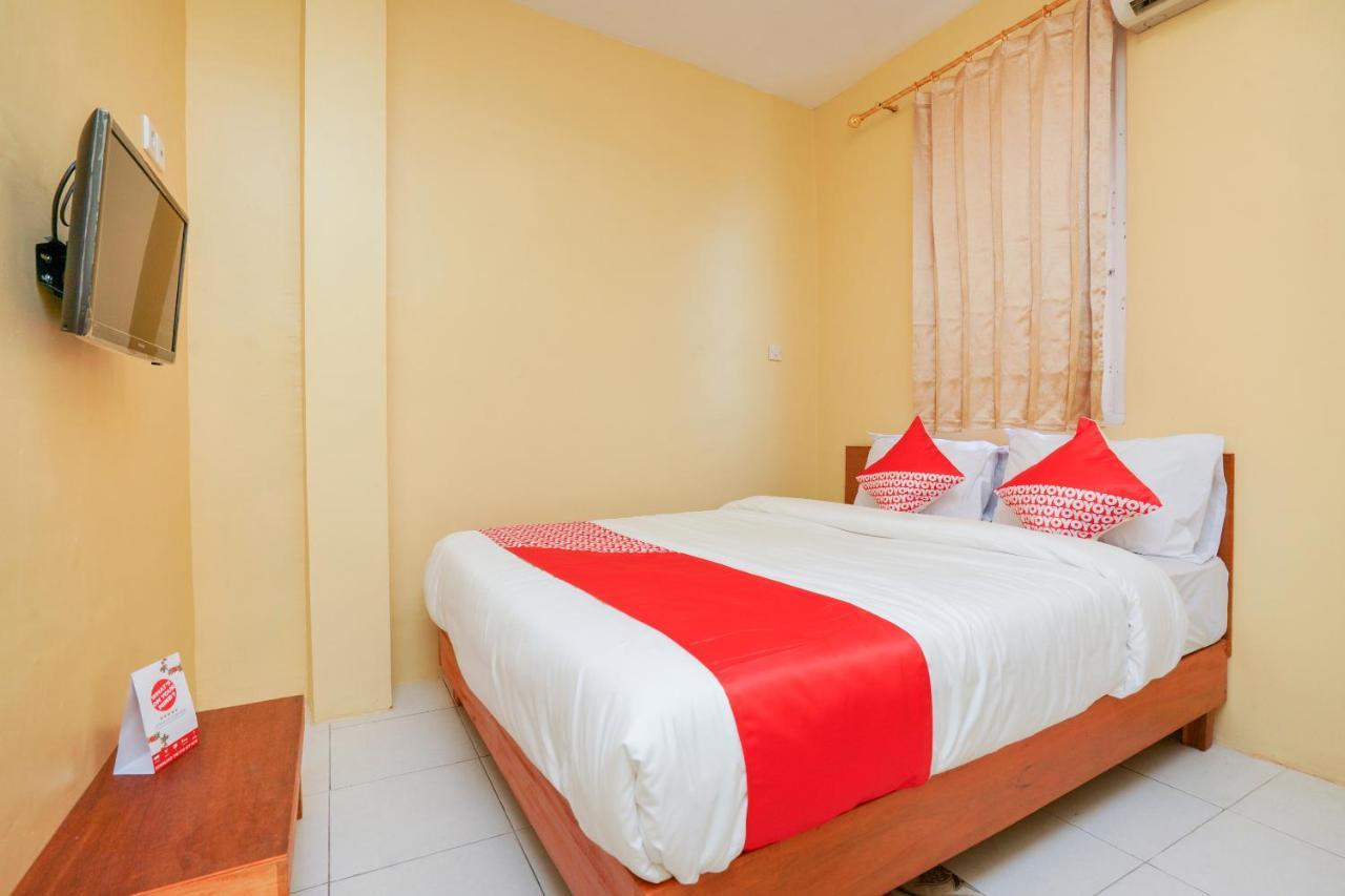Oyo 2656 Az Zahra Residence Syariah Surabaya Buitenkant foto
