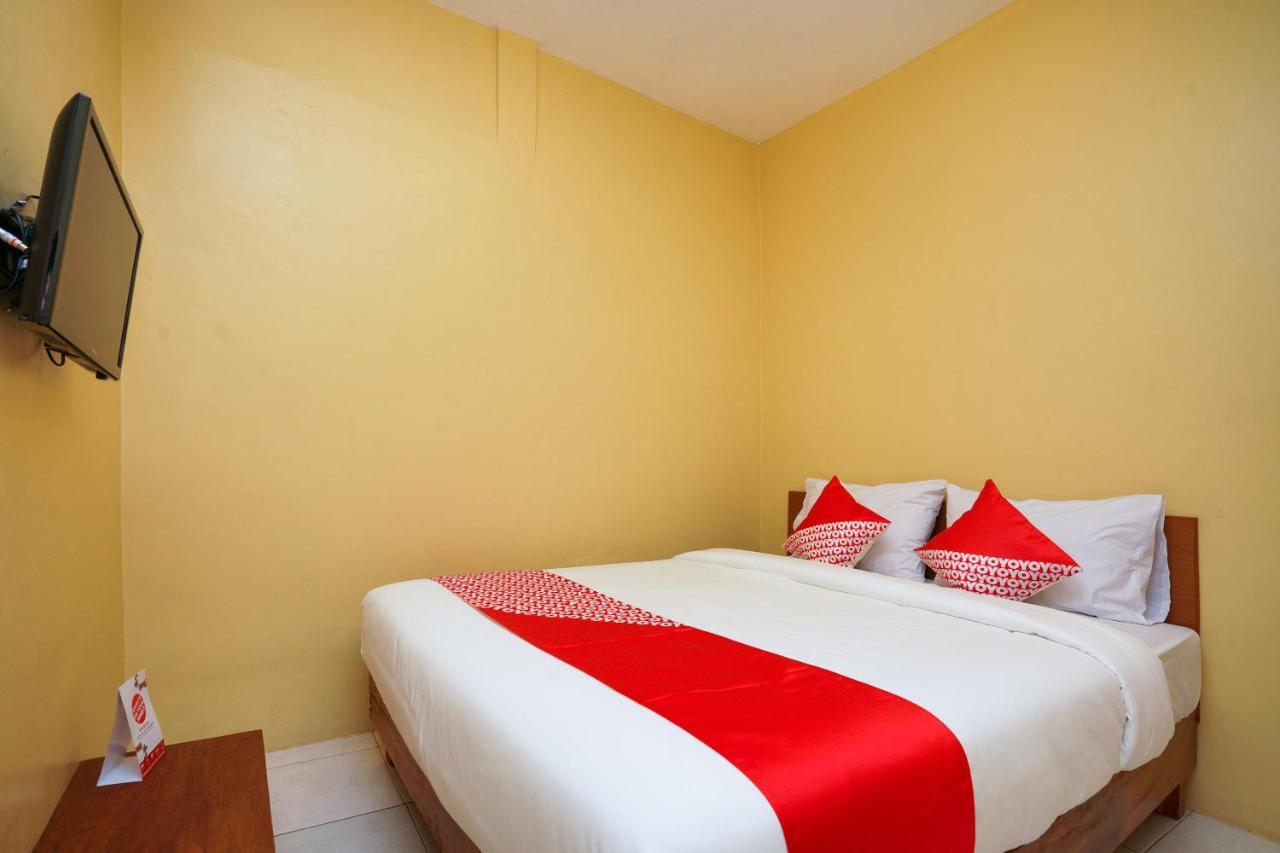 Oyo 2656 Az Zahra Residence Syariah Surabaya Buitenkant foto