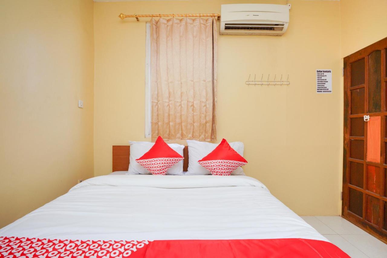 Oyo 2656 Az Zahra Residence Syariah Surabaya Buitenkant foto